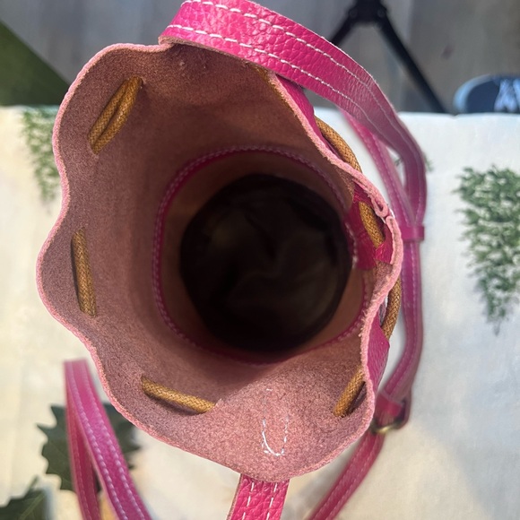 Top Grain Leather Boho Pink Crossbody/Shoulder Drawstring Bucket Pouch Bag NWOT - Picture 7 of 8